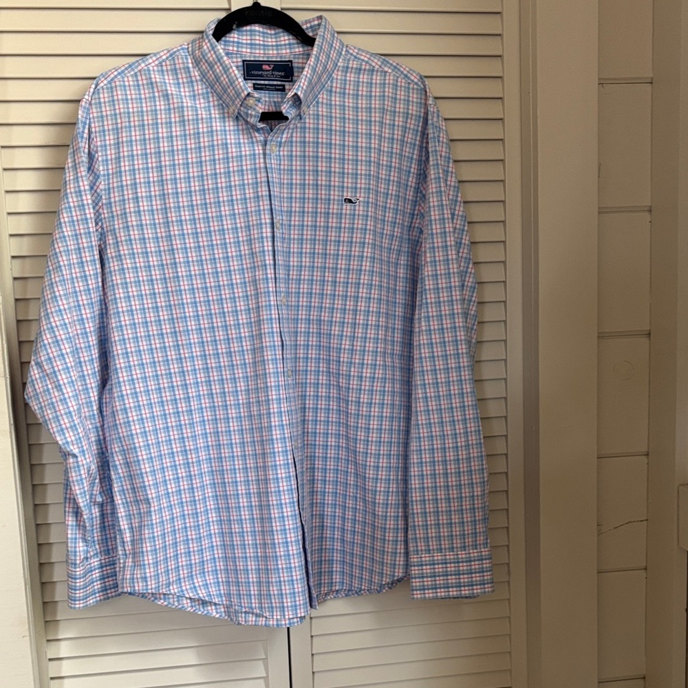 Vineyard Vines Men's Pink and Blue Plaid Shirt